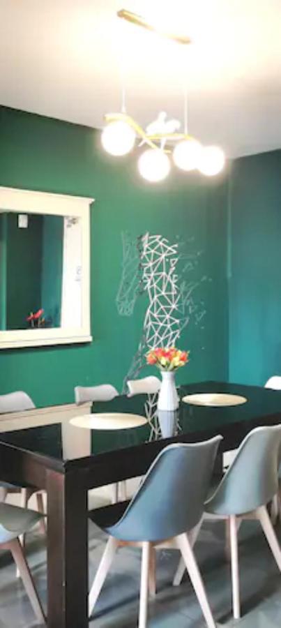 Cozy Forest Themed Homestay 4 Bedroom Kuala Lumpur Bagian luar foto